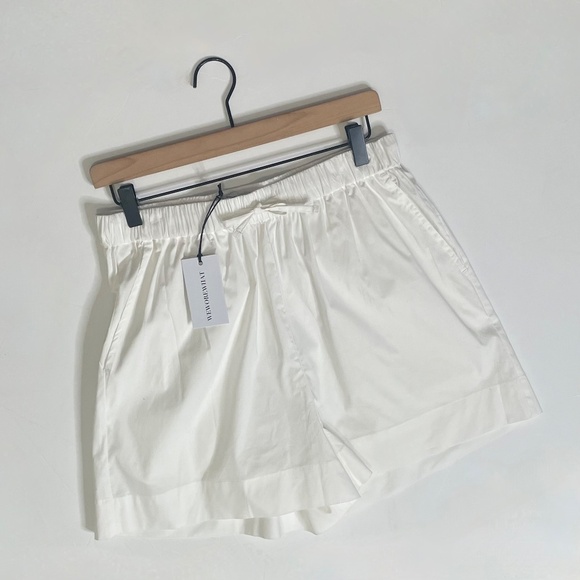 NWT!! WEWOREWHAT Tie Waist Shorts White Poplin Pockets Elastic Waist Large - Picture 3 of 16